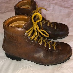 Vintage ASOLO Boots